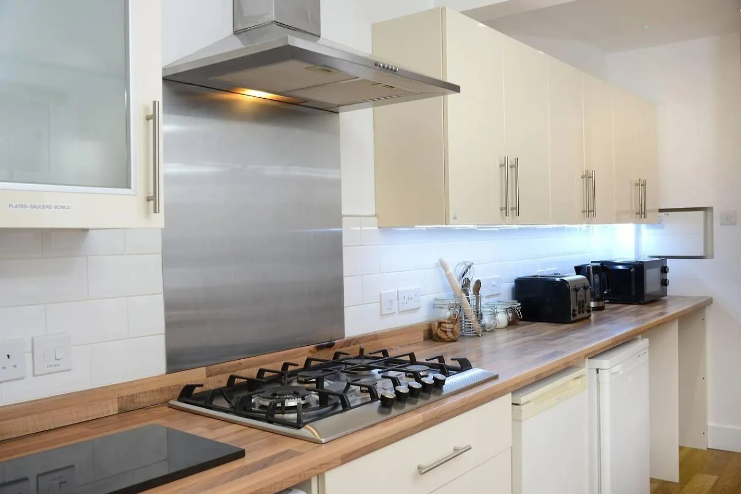 Stylish And Spacious Southampton Stay United Kingdom